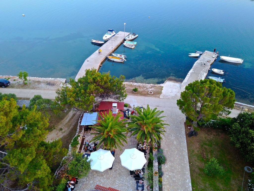 Gorgonia Suites In Verunić Buitenkant foto